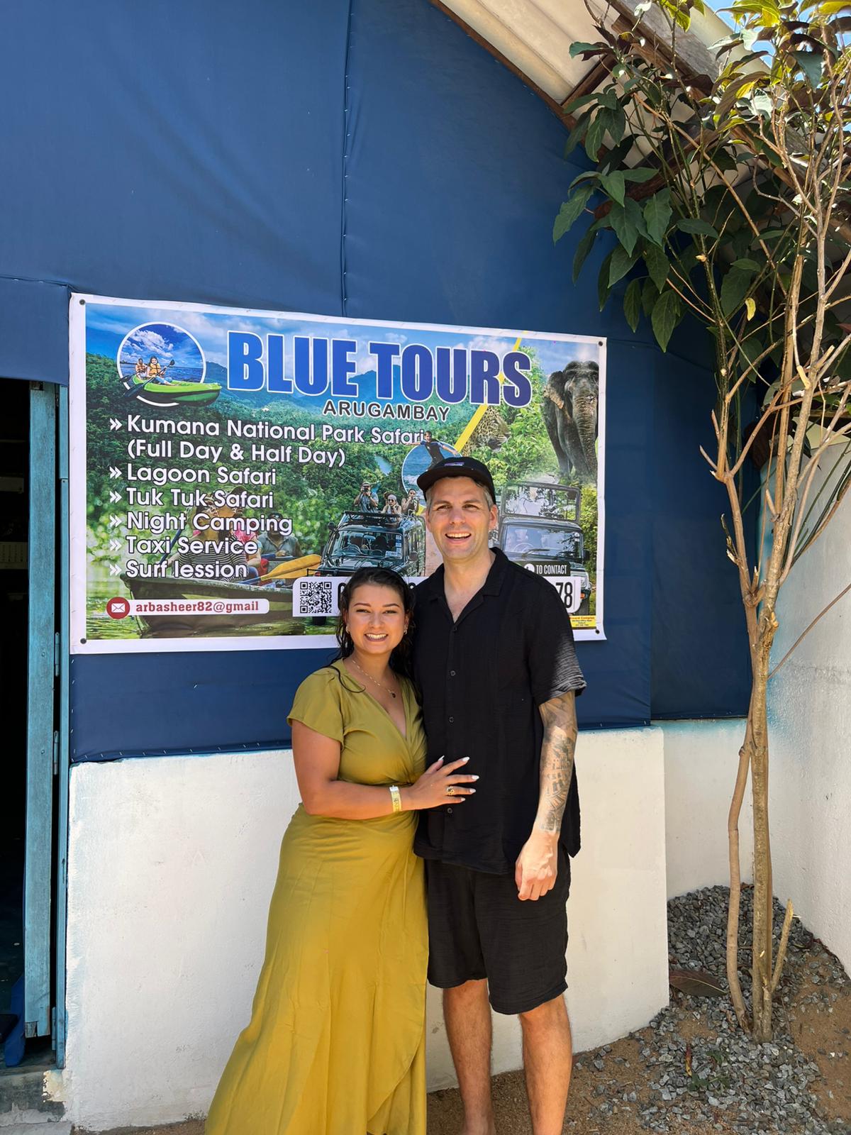 Couple enjoying a trip in Kumana